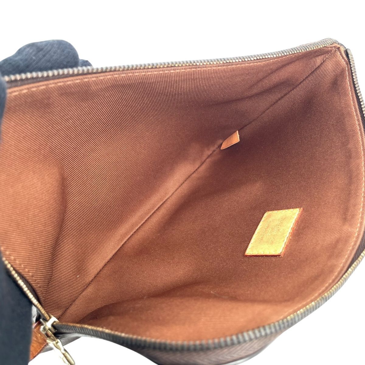 中古】 LOUIS VUITTON ルイ・ヴィトン エテュイ・ヴォワヤージュPM 
