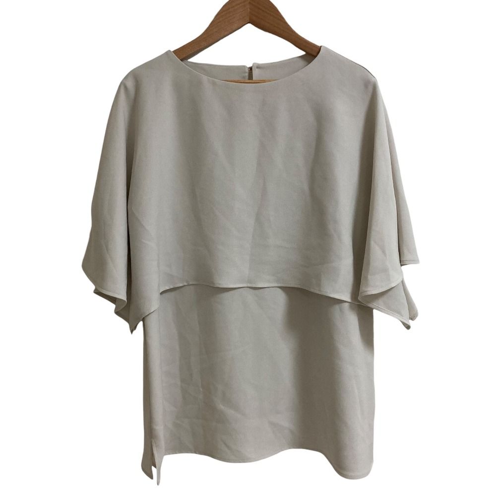美品 25SS 23区 ニジュウサンク ストレチジョーゼット ケープデザイン カットソー ブラウス サイズ38 ベージュ レディース 古着 中古 USED 8,931円