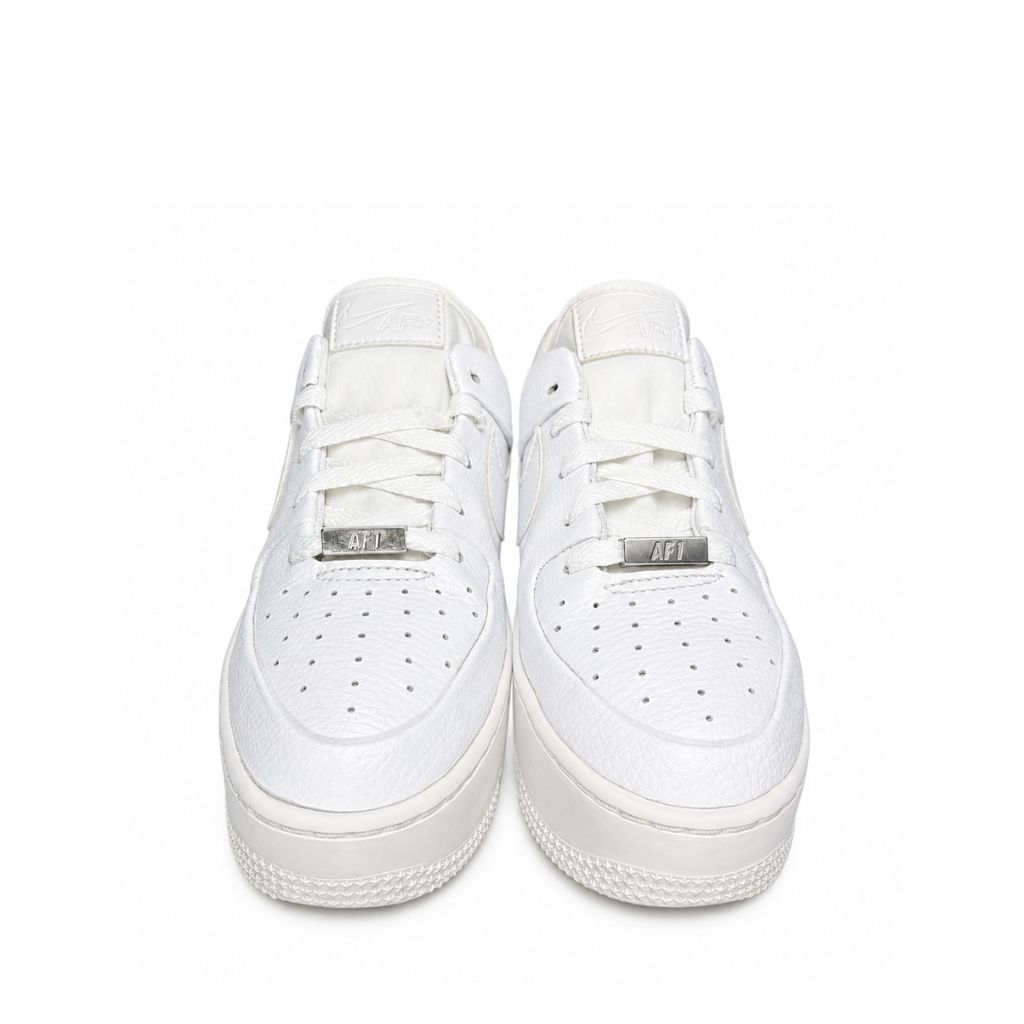 人気 定番 NIKE AIR FORCE 1 SAGE LOW エア フォース 1 セージ ロー