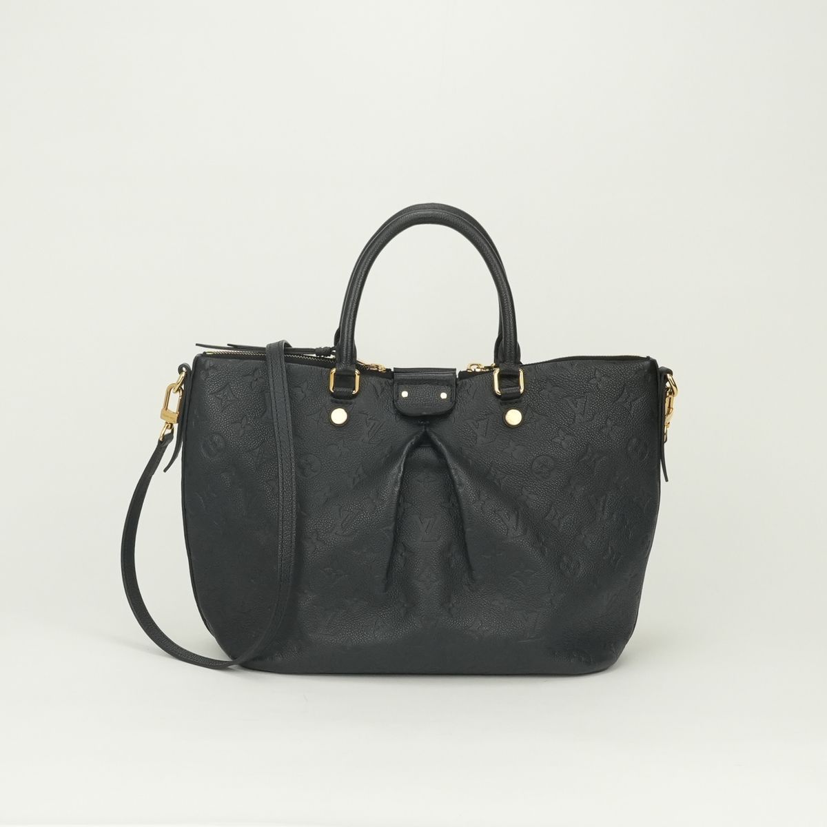 ルイヴィトン LOUIS VUITTON LOUIS VUITTON マザリーヌMM マザリーヌ MM モノグラムアンプラント バッグ トートバッグ モノグラムアンプラント ブラック Black 黒 ゴールド金具 121,000円