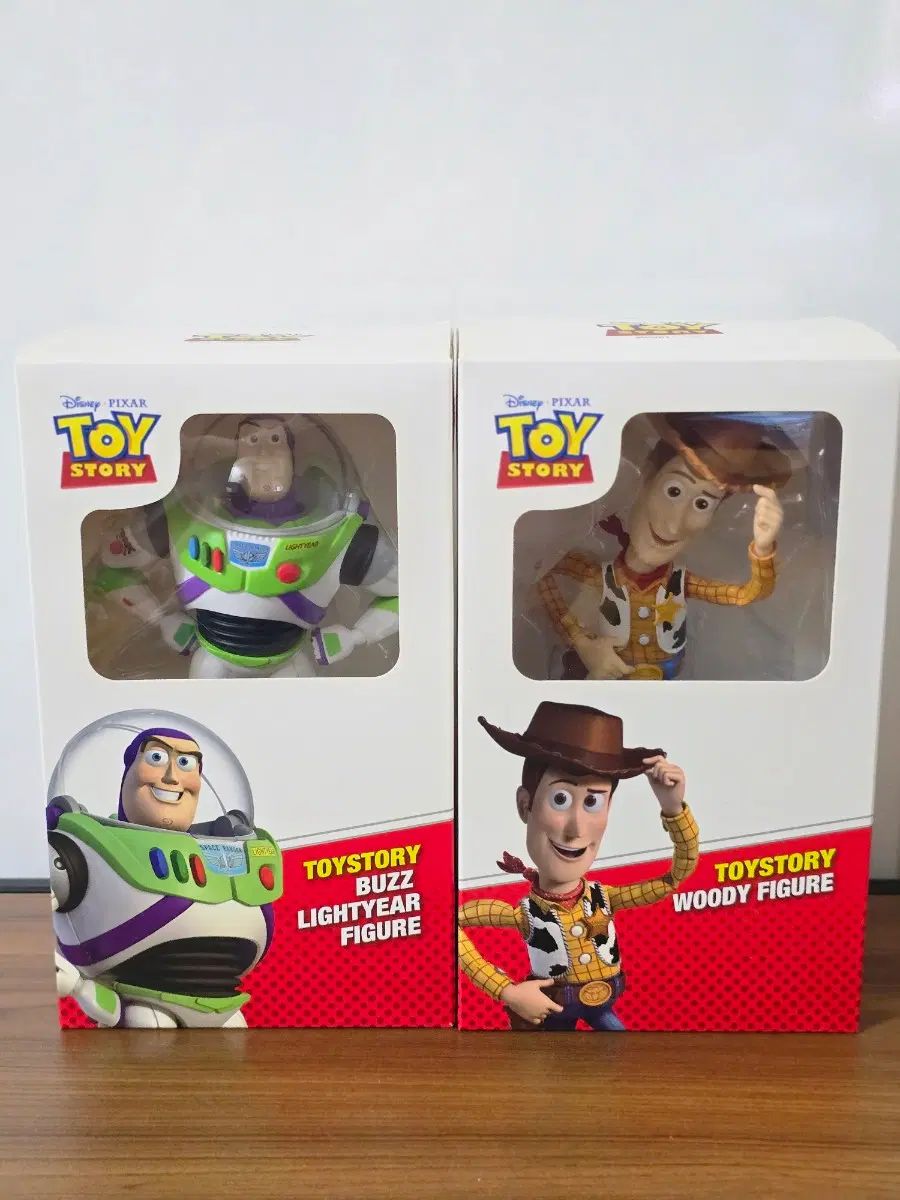 トイストーリー4 ウッディ、バズ フィギュア セット