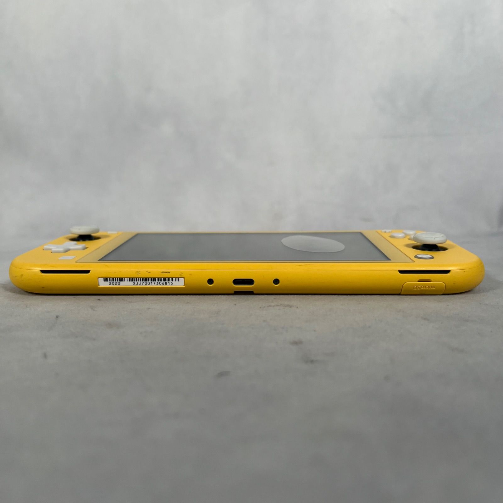 管2607-582】通電確認済☆ Nintendo Switch Lite 本体 イエロー HDH