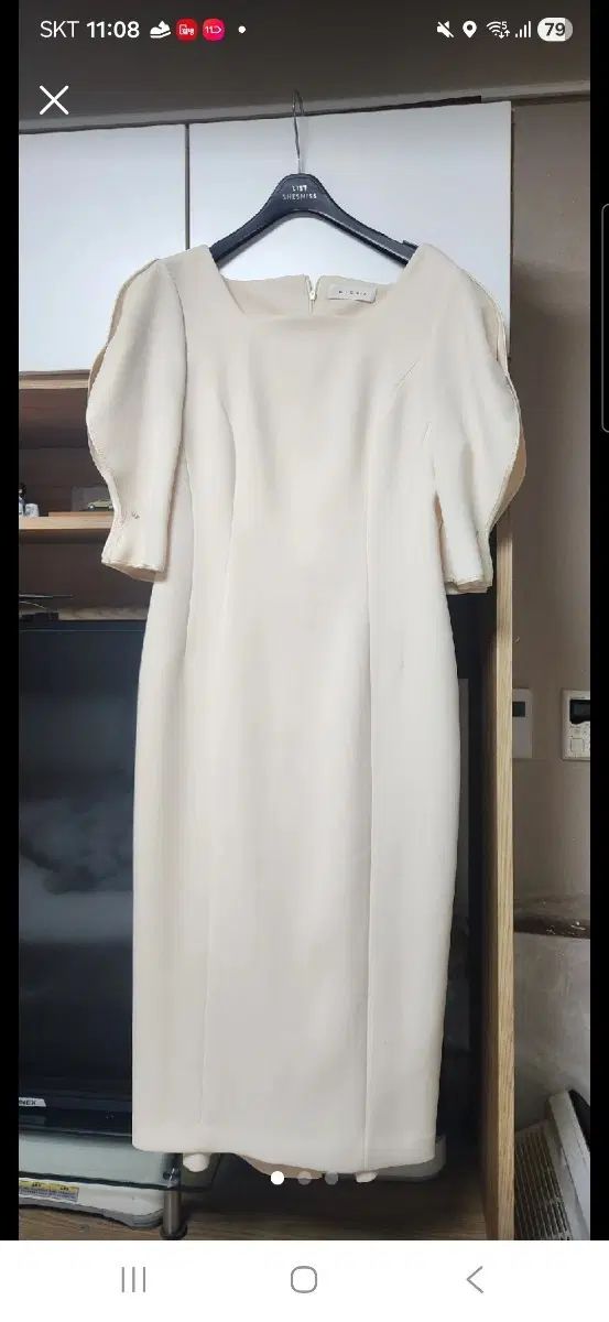 ミシャ アイボリー ワンピース 10,916円