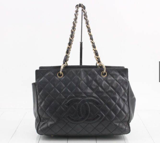 シャネル　CHANEL　マトラッセ　キャビアスキン　チェーンショルダー　G金具　シールあり