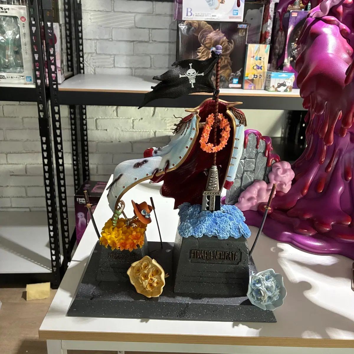 ONE PIECE 白ひげ おまけ付き レジン フィギュア