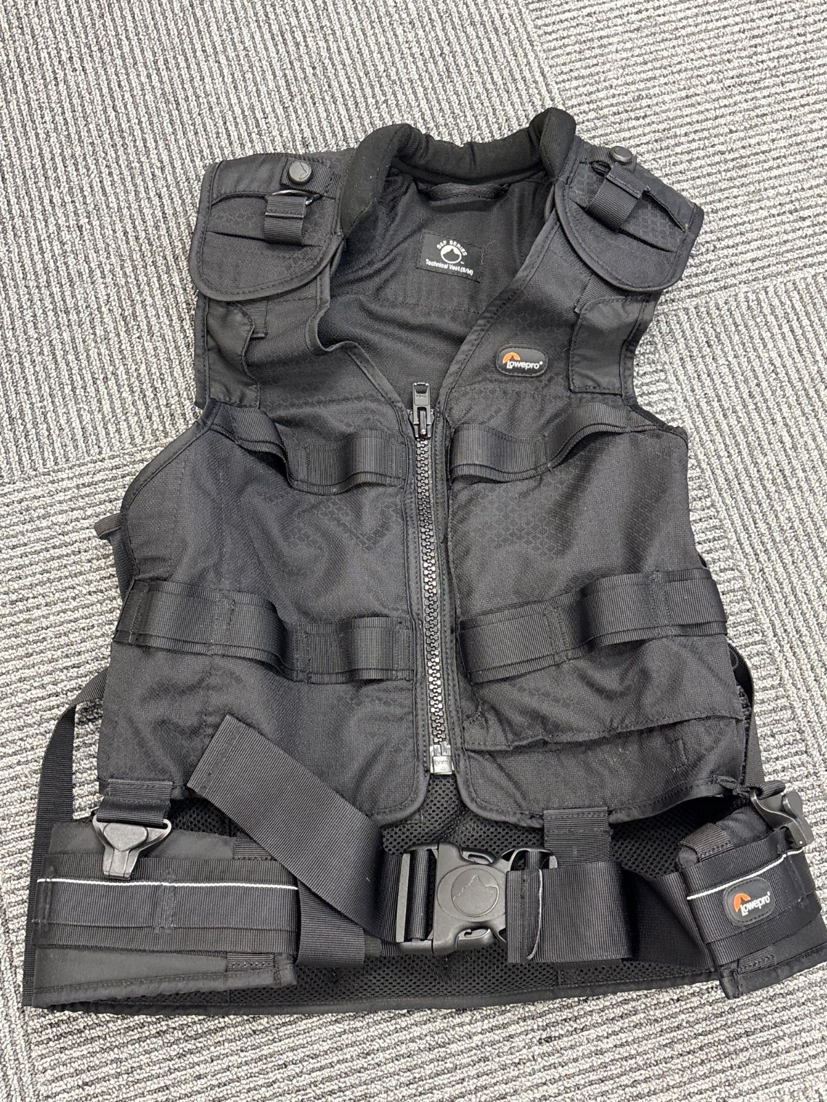 Lowepro S&Fテクニカル・ベスト+ユーティリティ・ベルト（セット） カメラ Lowepro ロープロ S&F テクニカルベスト ユーティリティ