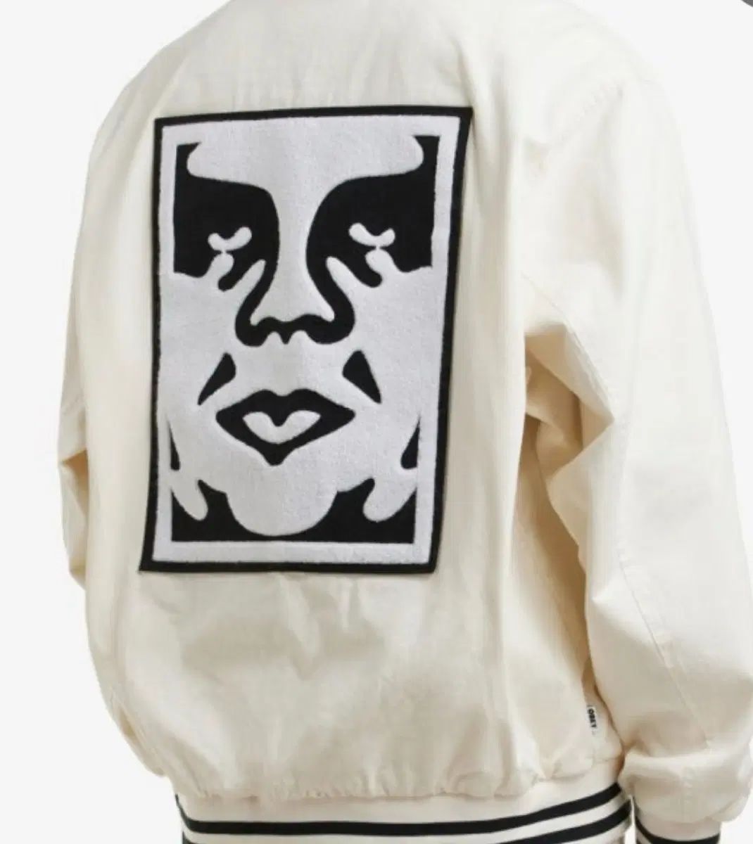 オベイ 8,396円