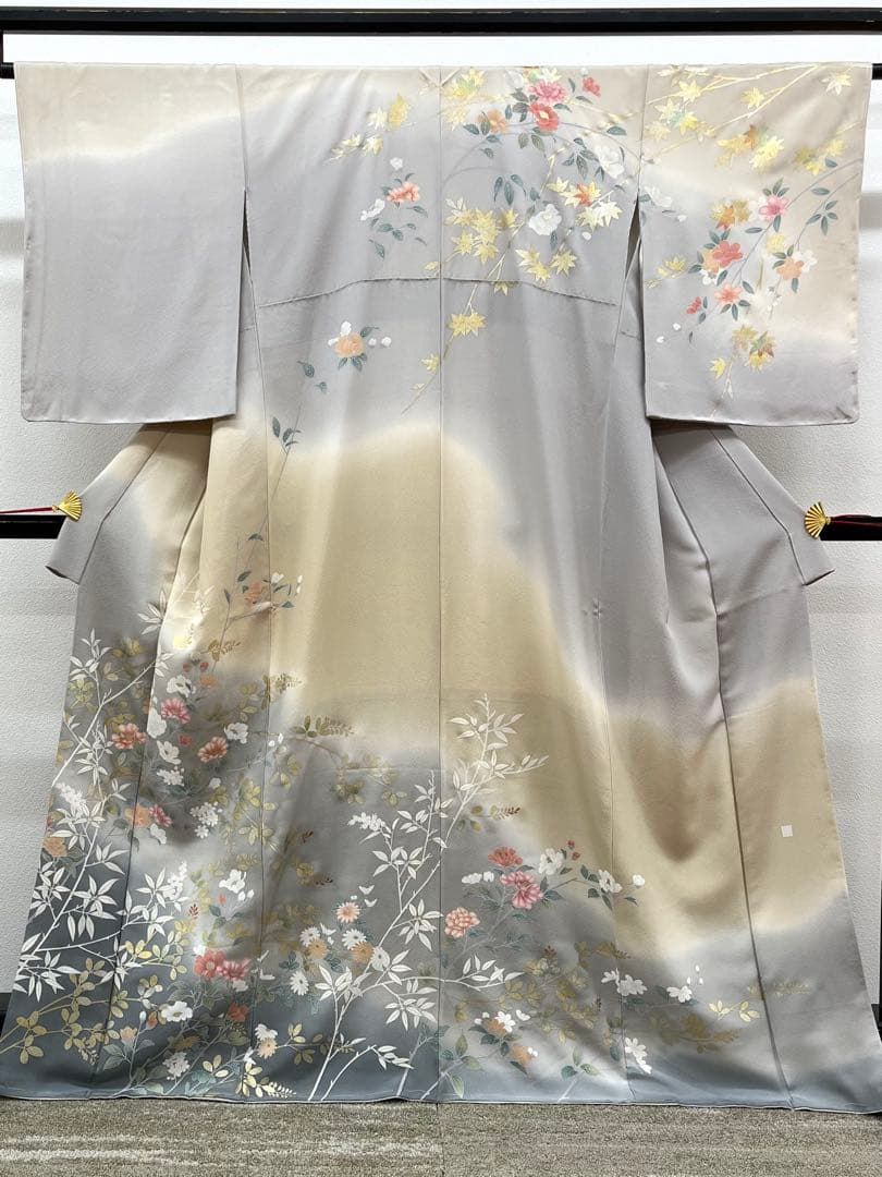 訪問着 金彩 手描き 四季の花々 正絹 躾糸付き HKT302