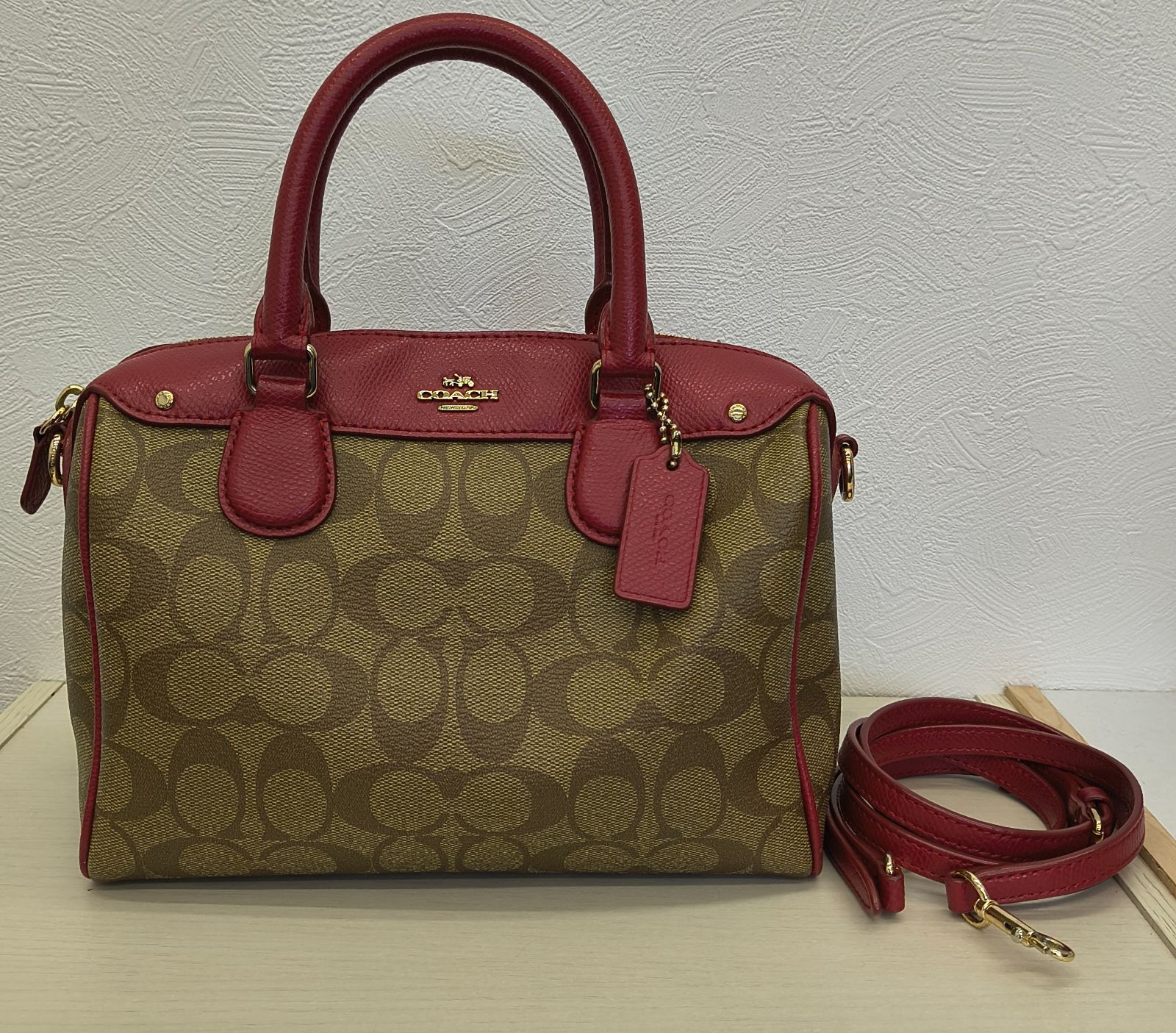 ★コーチ　COACH　シグネチャー柄　2WAYミニボストン（ミニベネット サッチェル / ローアン サッチェル系統）　ショルダーバッグ　ミニボストン