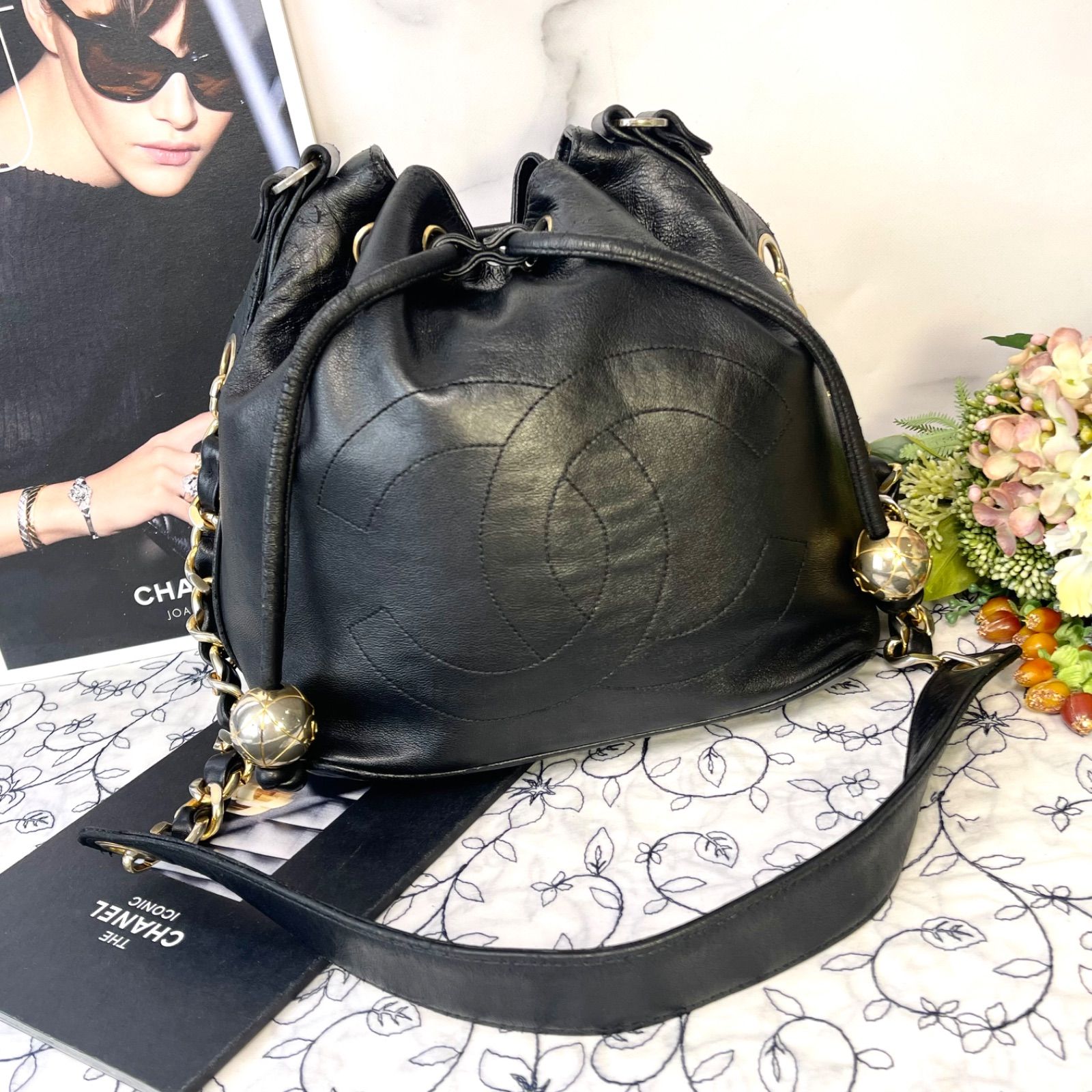 CHANEL シャネル 【極美品】デカココ 巾着 ブラック チェーンショルダー 75,900円