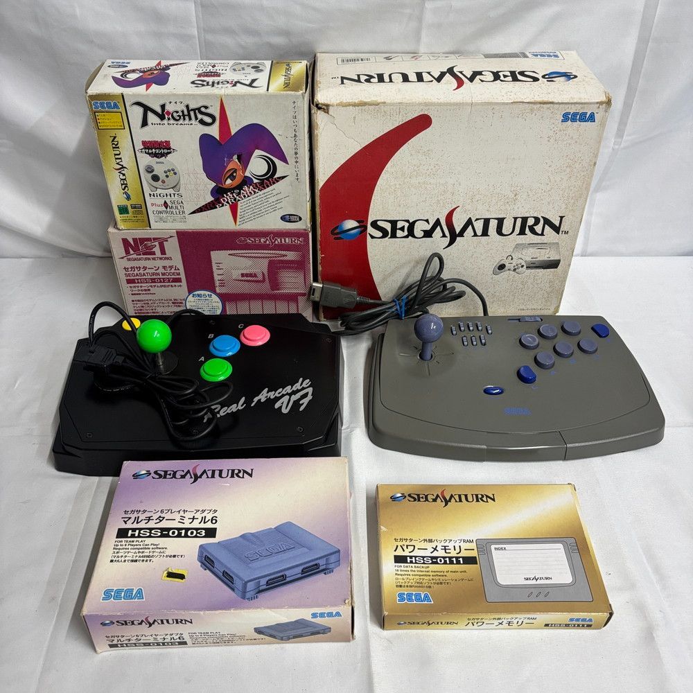1355◆ゲーム機 セガサターン 本体 HST-3220 ホワイト マルチコントローラー モデム バーチャスティック リアルアーケードVF マルチターミナル6 パワーメモリー SEGA ７点まとめ 動作確認済み