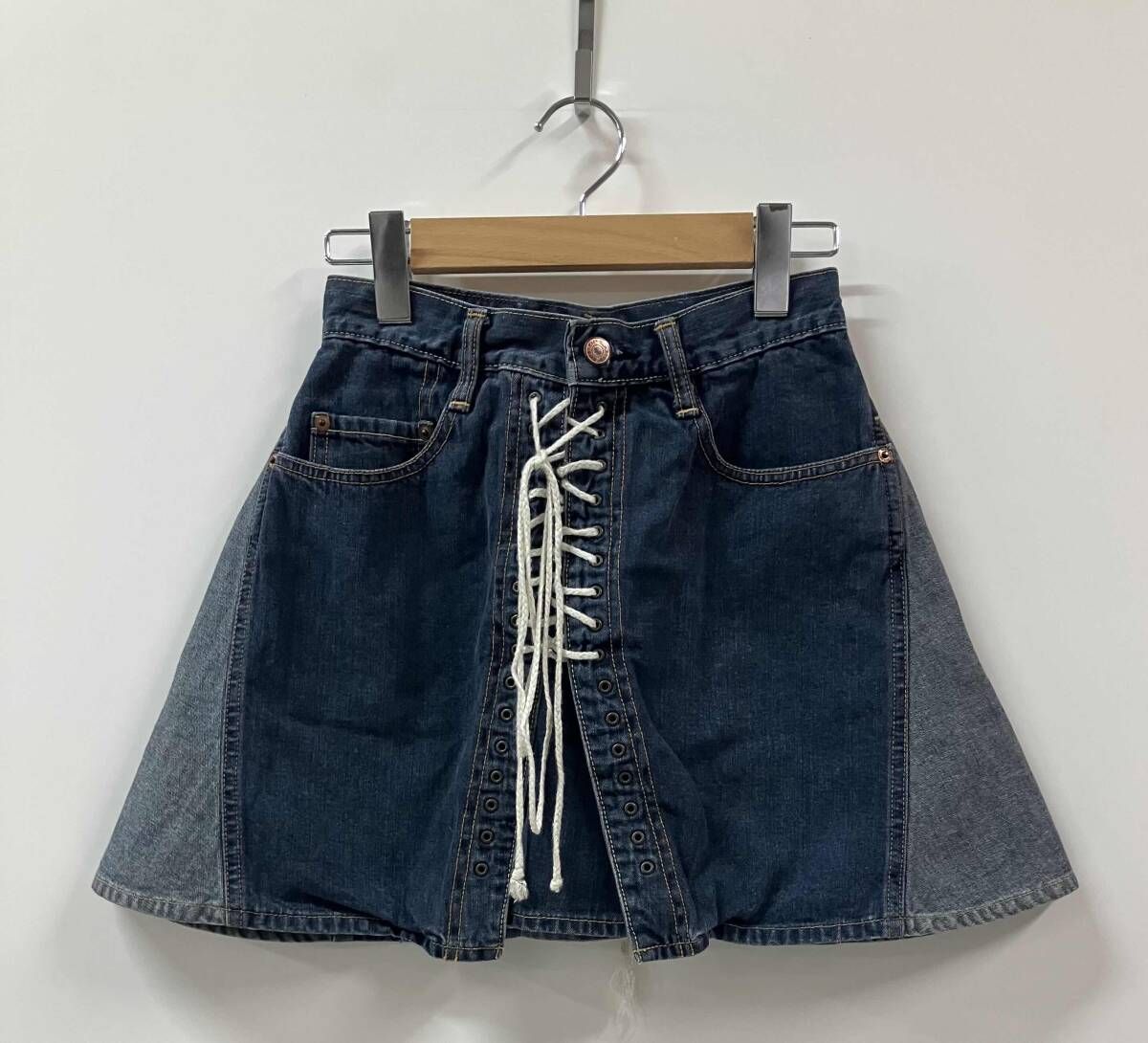 HYSTERIC GLAMOUR ヒステリックグラマー スカート 24K-8510 レースアップデザインデニムスカート サイズフリー ブルー 6,521円