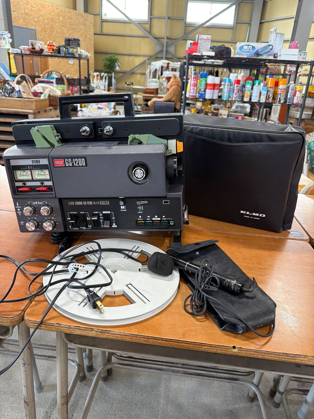ELMO エルモ GS-1200 M&O STEREO 8mm サウンド映写機 レトロ　ジャンク