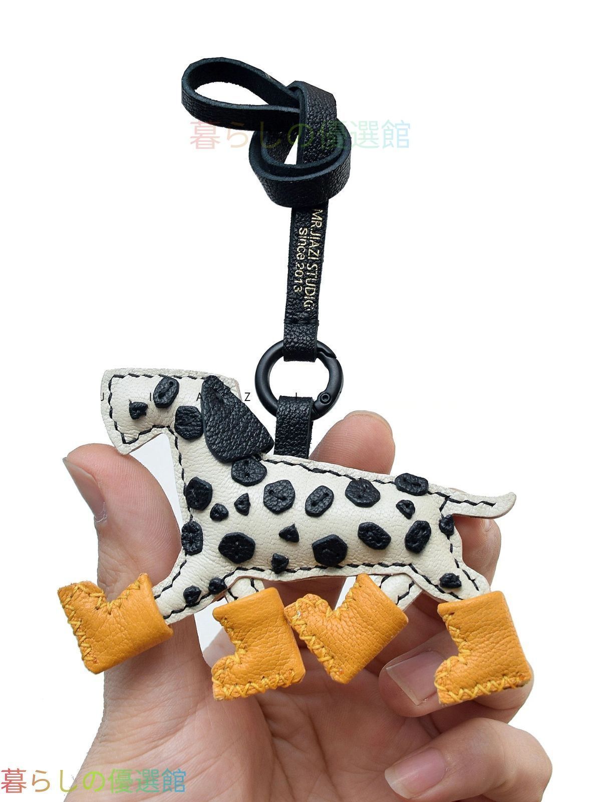 人気ギフト ダルメシアン キーホルダー バッグチャーム アクセサリー 革小物 キーリング キーイング 車の鍵 チャーム ストラップ ギフト プレゼント 記念日 お祝い プチギフト 男女兼用 ハンドメイド 天然レザー 手作りSGP079
