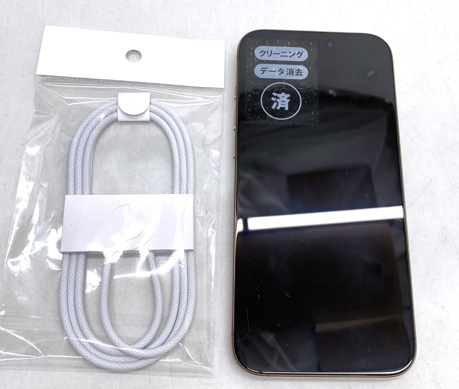 iPhone 16 Pro Max　512GB 　本体＋充電ケーブル
