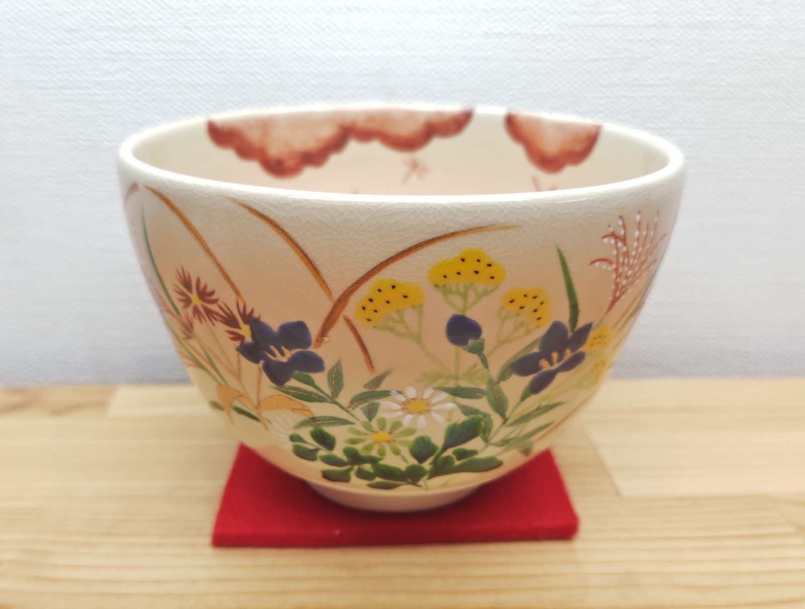 【逢絢亭・新品】茶道具 茶碗 京焼 御本 秋草の絵 水出宋絢 紙箱入り