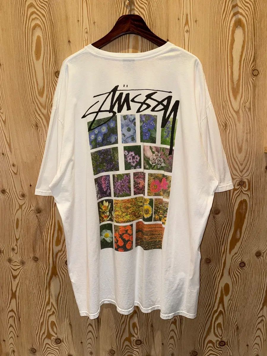 STUSSY フラワー グリッド ピグメントダイド Tシャツ