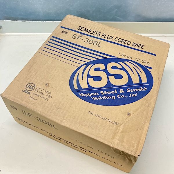 【未開封】日鉄溶接 NSSW-SF-308L 1.6mm 12.5kg ステンレス用 フラックス入りワイヤ 溶接ワイヤ 長期保管品 ●58578