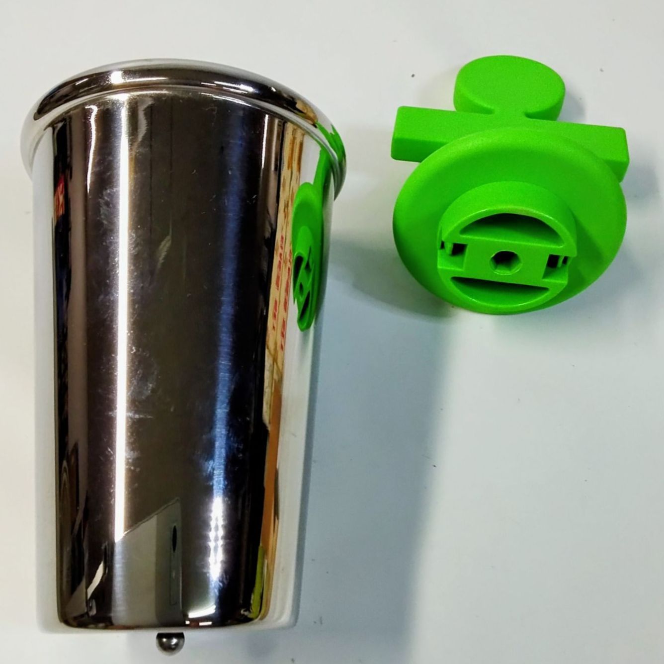 アレッシィ　ALESSI ペッパー・ソルトミル アレッシィ ALESSI ペッパーミル ソルトミル 2個セット レア 楽天市場