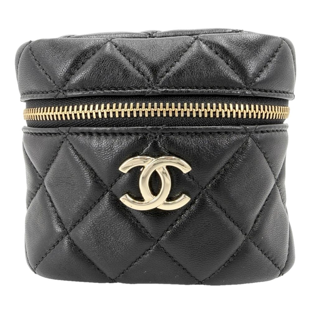 シャネル ハンドバッグ レディース マトラッセ ミニバッグ ポーチ ココマーク CHANEL ラムスキン ブラック 黒 ゴールド金具 美品【中古品】