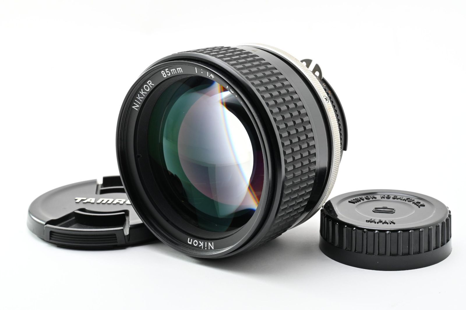 Nikon Ai-S NIKKOR 85mm f/1.4 L0991