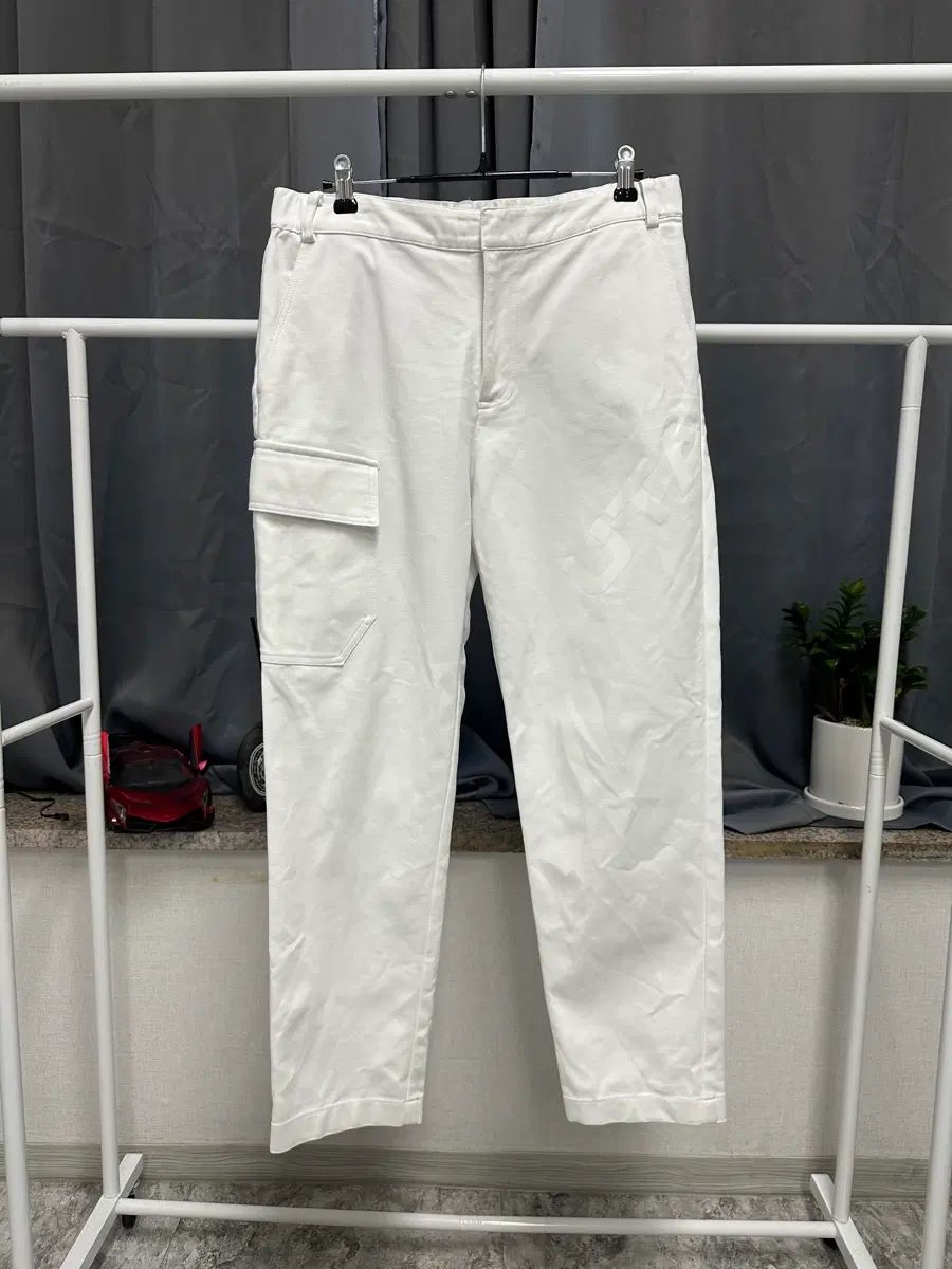 ユタゴルフ 正規品 / メンズ 30-31 / メンズ 白ズボン 20,662円