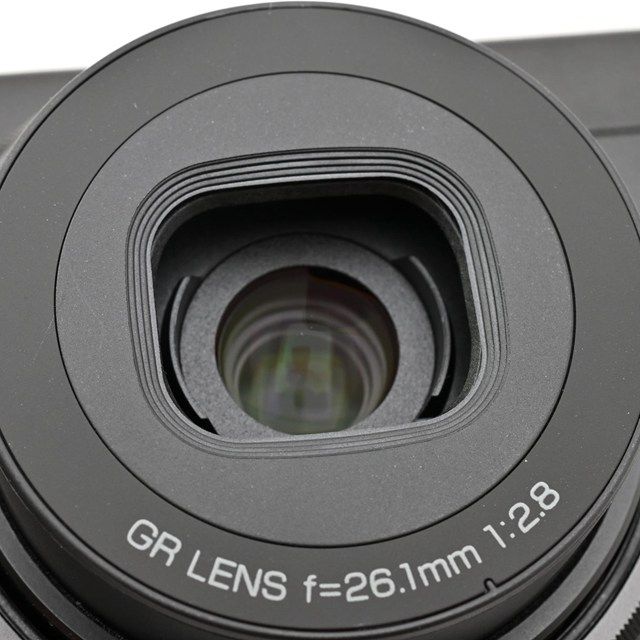 美品＞ RICOH GR IIIx HDF｜高級コンパクトデジタルカメラ｜シャッター