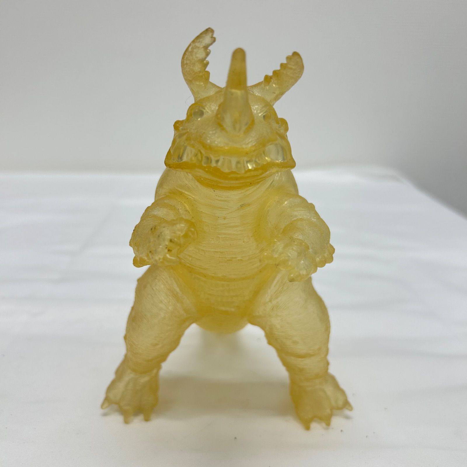 ソフビ ネロンガ 透明 クリア 怪獣 バンダイ 1994 現状品 - メルカリ
