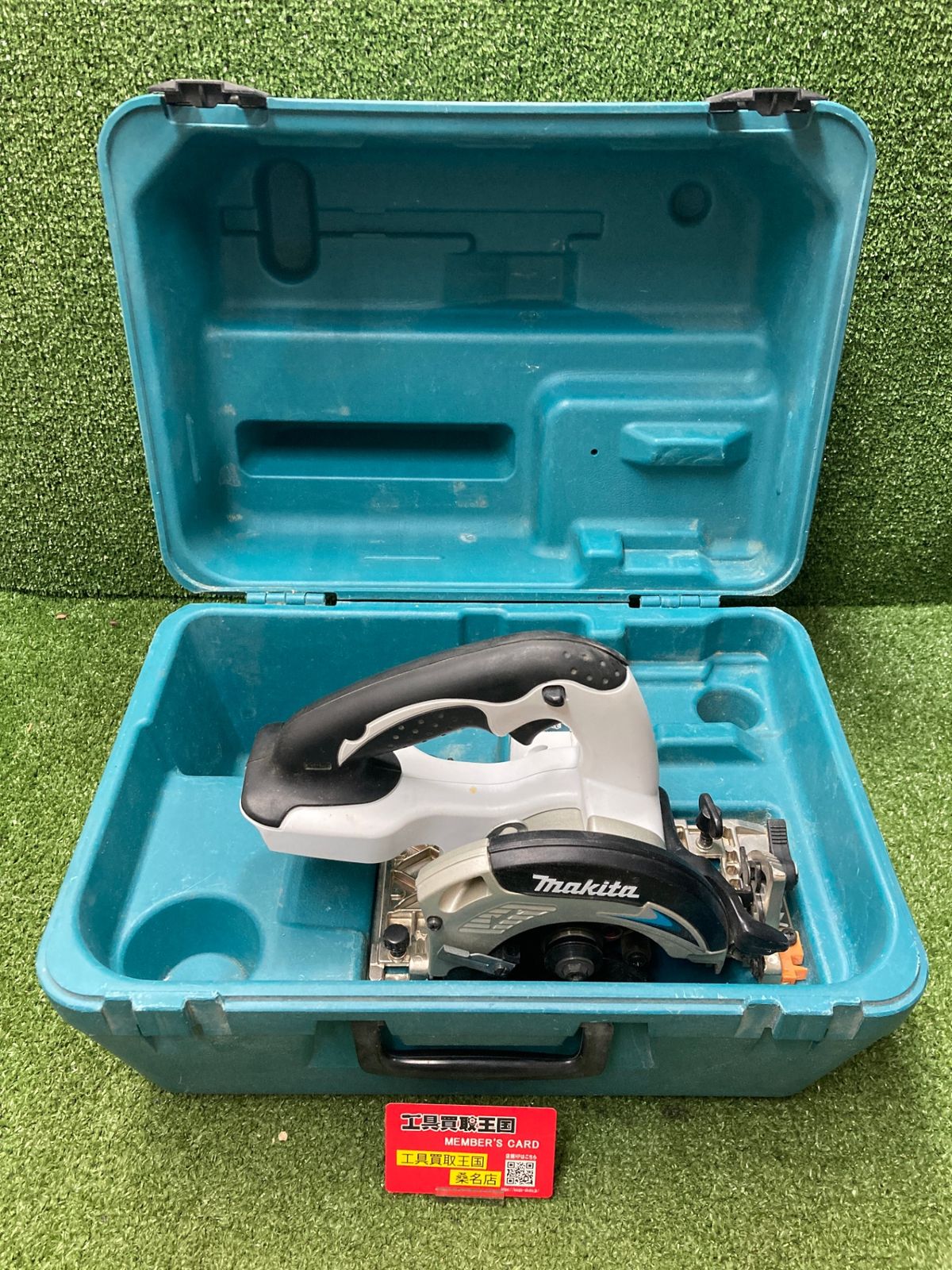 【中古品】【0902】makita(マキタ) 125㎜14.4V充電式マルノコ 白色(本体のみ) SS540DZ　ITME9DGTHKIC