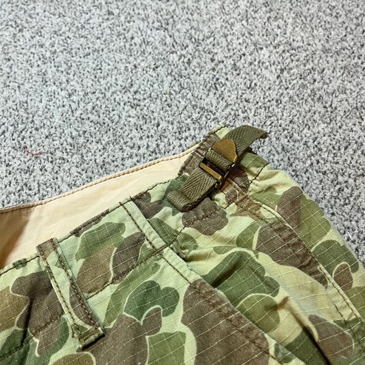 Carhartt カーハート カモフラ カーゴ ショーツ 【公式通販】