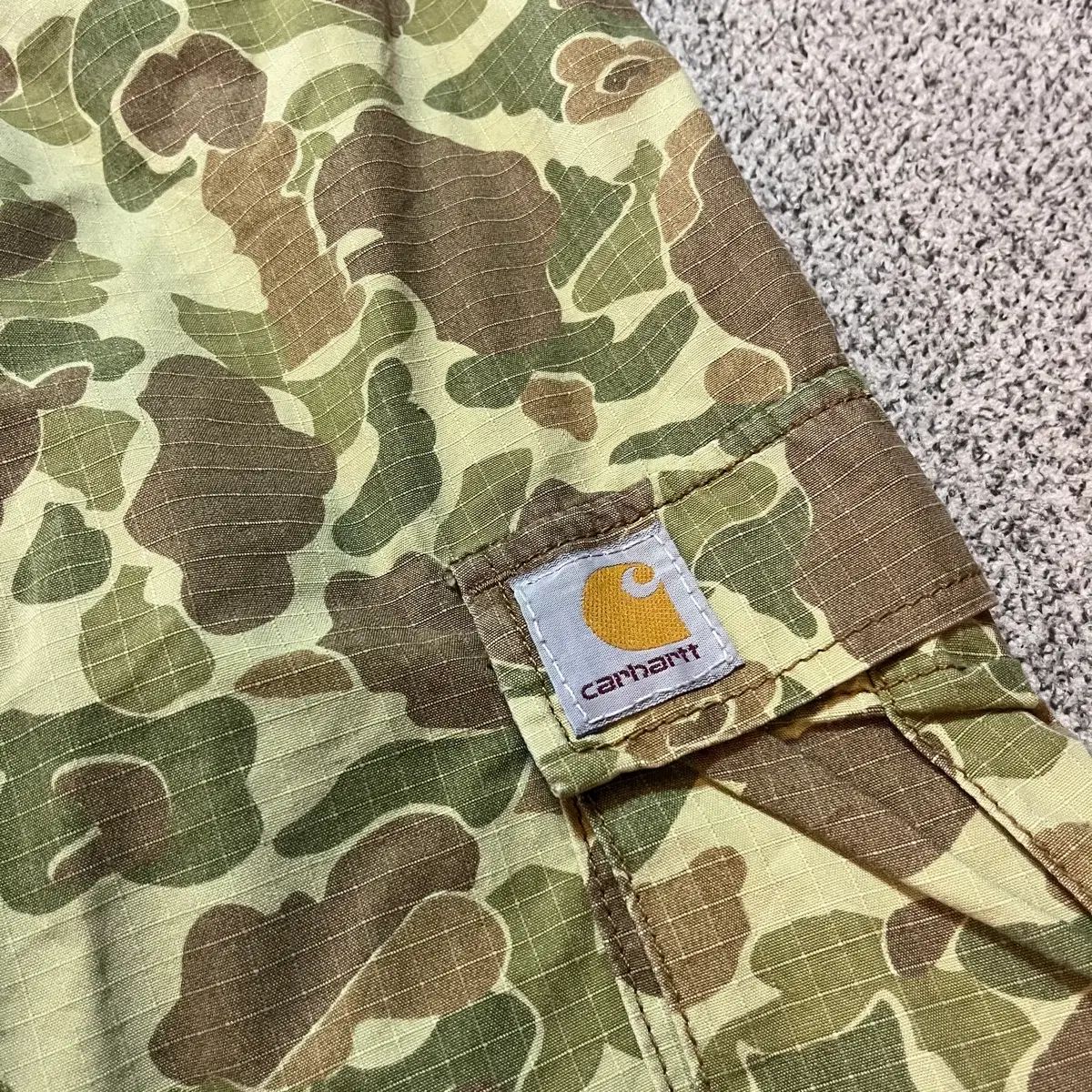 Carhartt カーハート カモフラ カーゴ ショーツ 【公式通販】