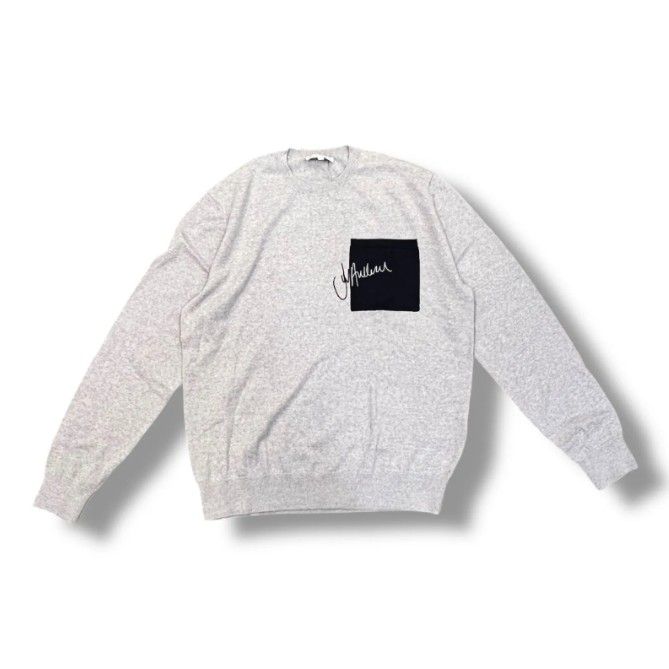 J.W. Anderson SIGNATURE POCKET CREWNECK KINIT ロゴポケットプルオーバー クルーネックニット セーター ジェイダブリューアンダーソン KW1100YN0008907 グレー L （844MG）