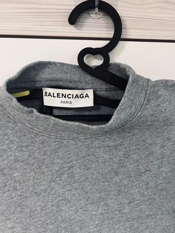 正規品バレンシアガ リボン結び 半袖 Tシャツ Sサイズ 42,412円
