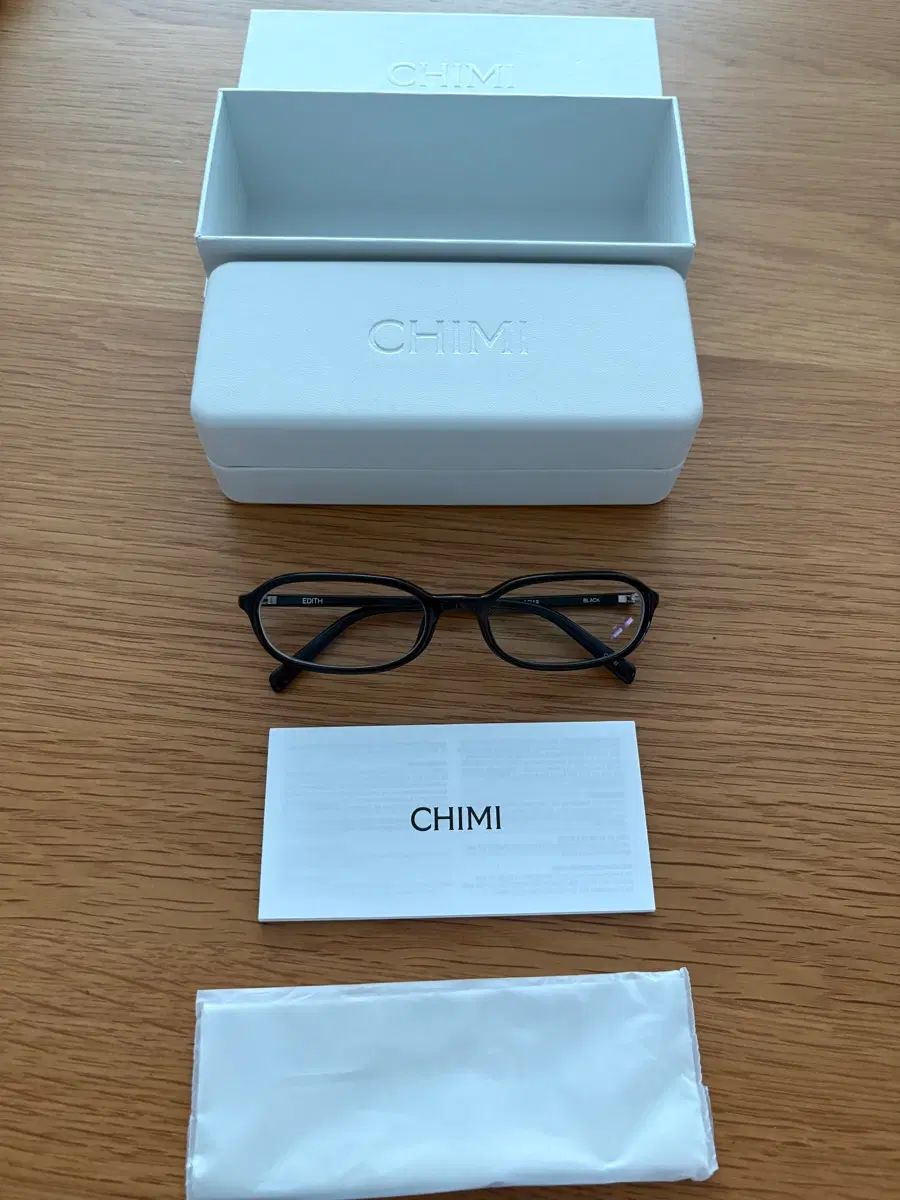 龍宮寺 堅 ウェリントンメガネフレーム Chimi Edith Optic Black