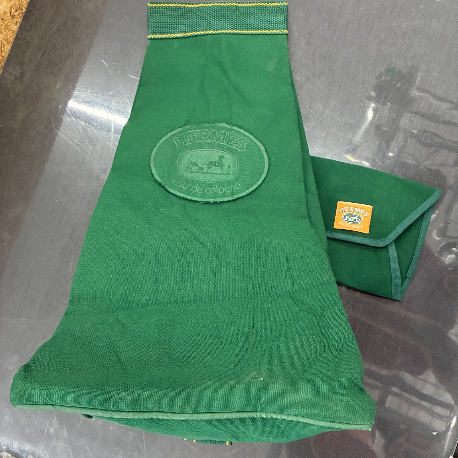 希少 HERMES 非売品 ワンショルダーバッグ＆ポーチ キャンバス GRN