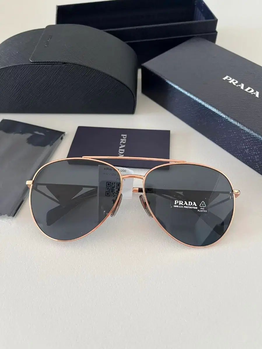 PRADA プラダ サングラス 新品 正規品