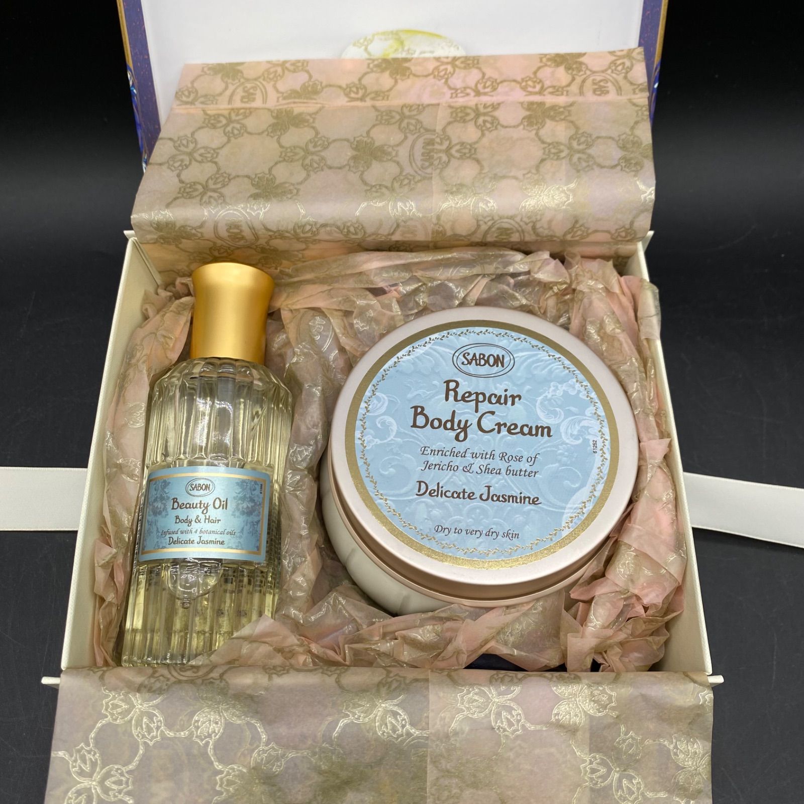 ?318 【未使用】SABON サボン リペアボディクリーム デリケート・ジャスミン ビューティーオイル デリケート・ジャスミン ギフトセット 6,160円