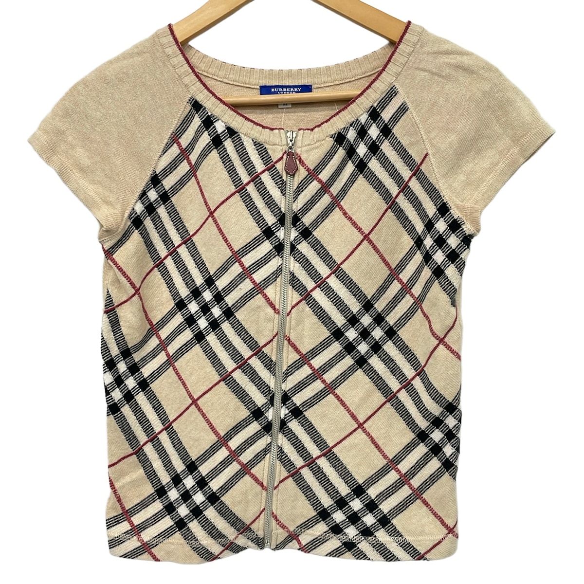 Burberry Blue Label(バーバリーブルーレーベル) 半袖セーター サイズM レディース美品 - ベージュ×黒×レッド チェック柄/ジップアップ