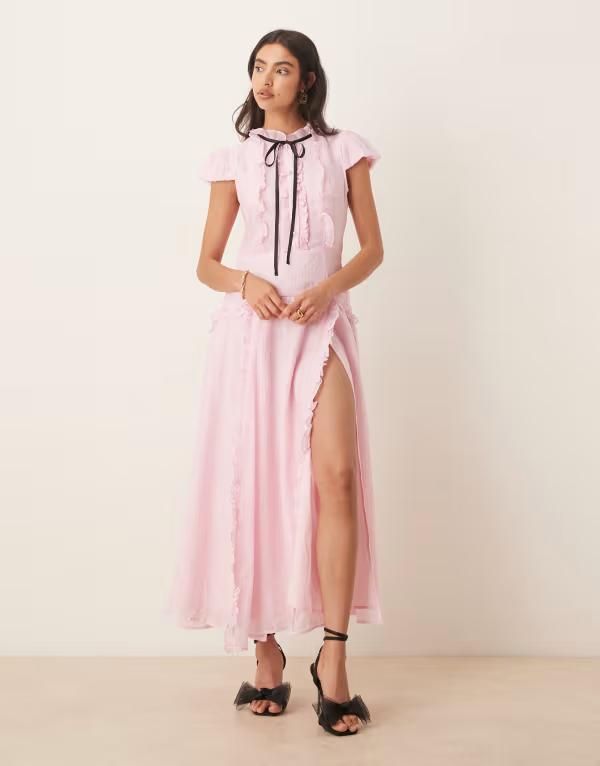 シスタージュン レディース トップス ワンピース フリル マキシ Sister Jane Primrose ruffle maxi dress in pale Light Pink ピンク
