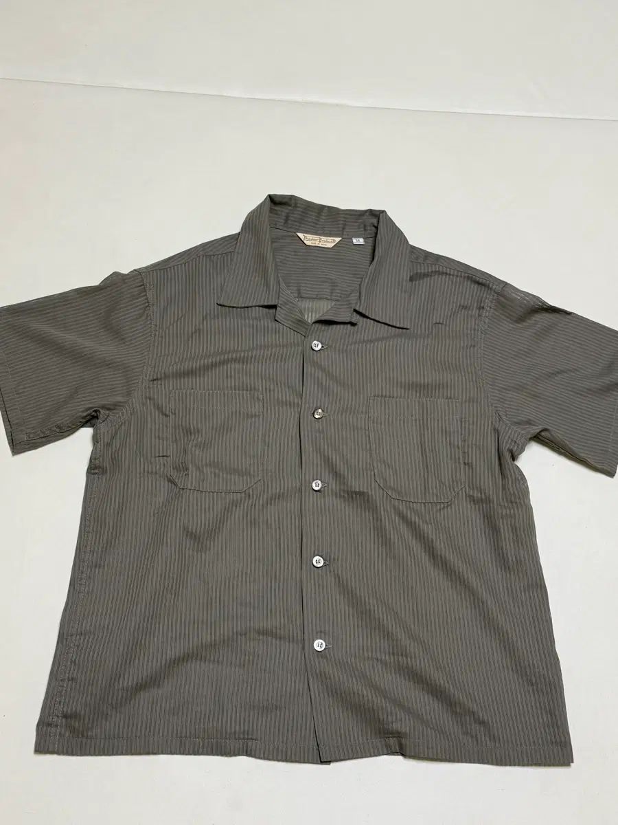 At Last&Co(アットラスト) TIMEWORN CLOTHING(タイムウォーンクロージング) 26 アキキーシャツ 半袖 ONE