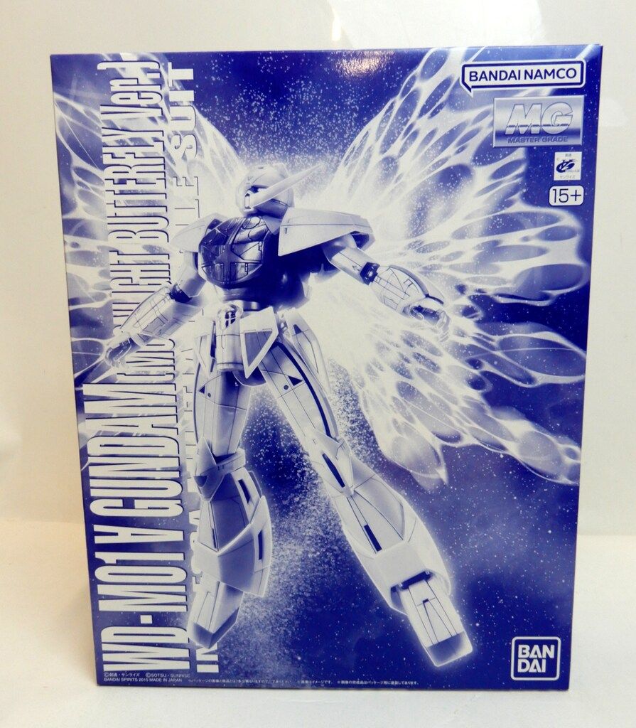 BANDAISPIRITS MG 1/100 ∀ガンダム ターンエーガンダム(月光蝶ver)