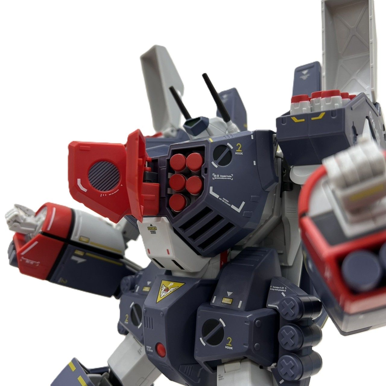 DX超合金 VF-1J アーマード バルキリー 可動フィギュア