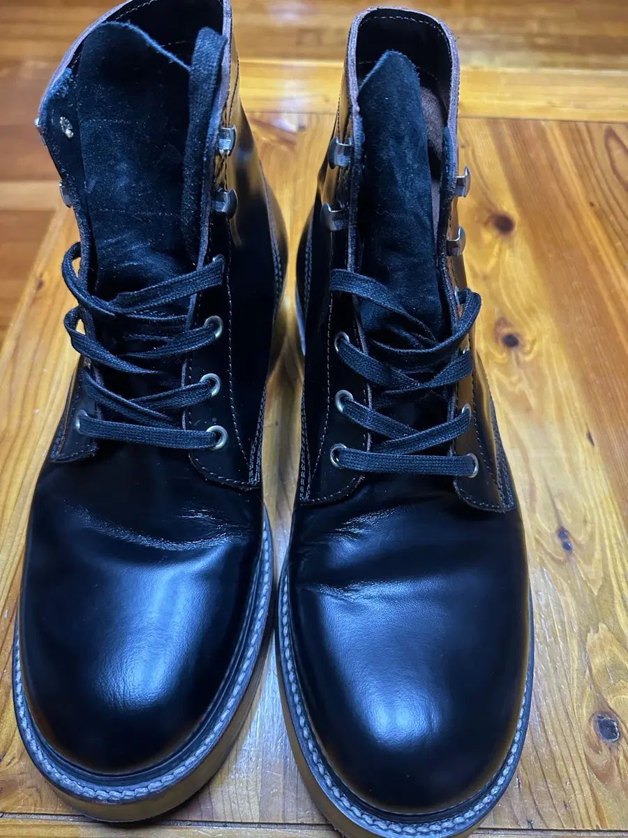 トイズマッコイ saxon ブーツ 270 出品