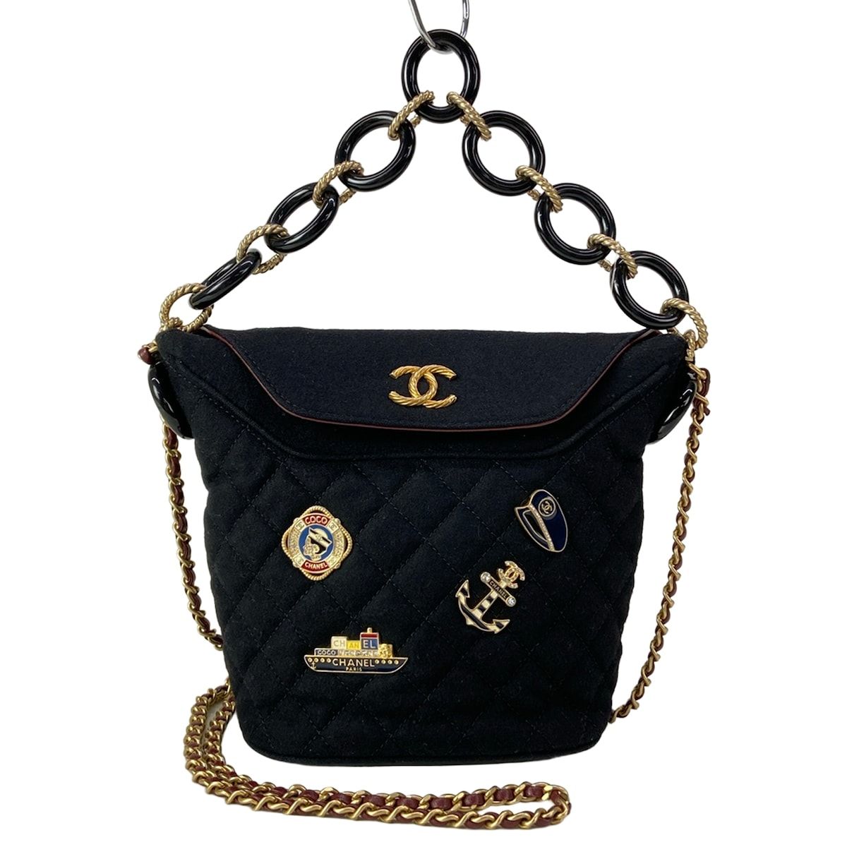 CHANEL(シャネル) ショルダーバッグ マトラッセ 黒 コットン、ラムスキン 218,250円