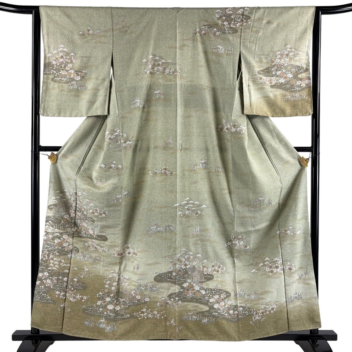 【美品】 訪問着 身丈158cm 裄丈63.5cm S 袷 背抜き やまと 松竹梅 ヱ霞 刺繍 金糸 灰緑 正絹 逸品 【中古】