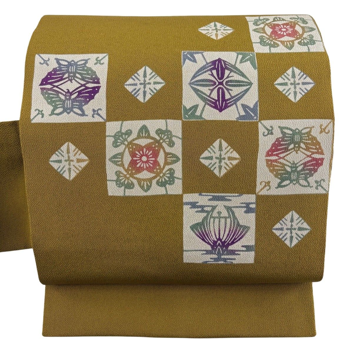 名古屋帯 秀品 向蝶 笹 縮緬 山吹茶色 正絹 【中古】 6,512円