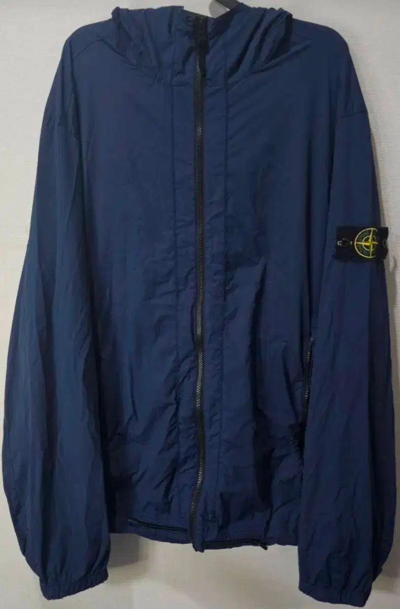 正規品 STONE ISLAND ストーンアイランド スキンタッチ ワッペン フード ジャケット 110/XXL
