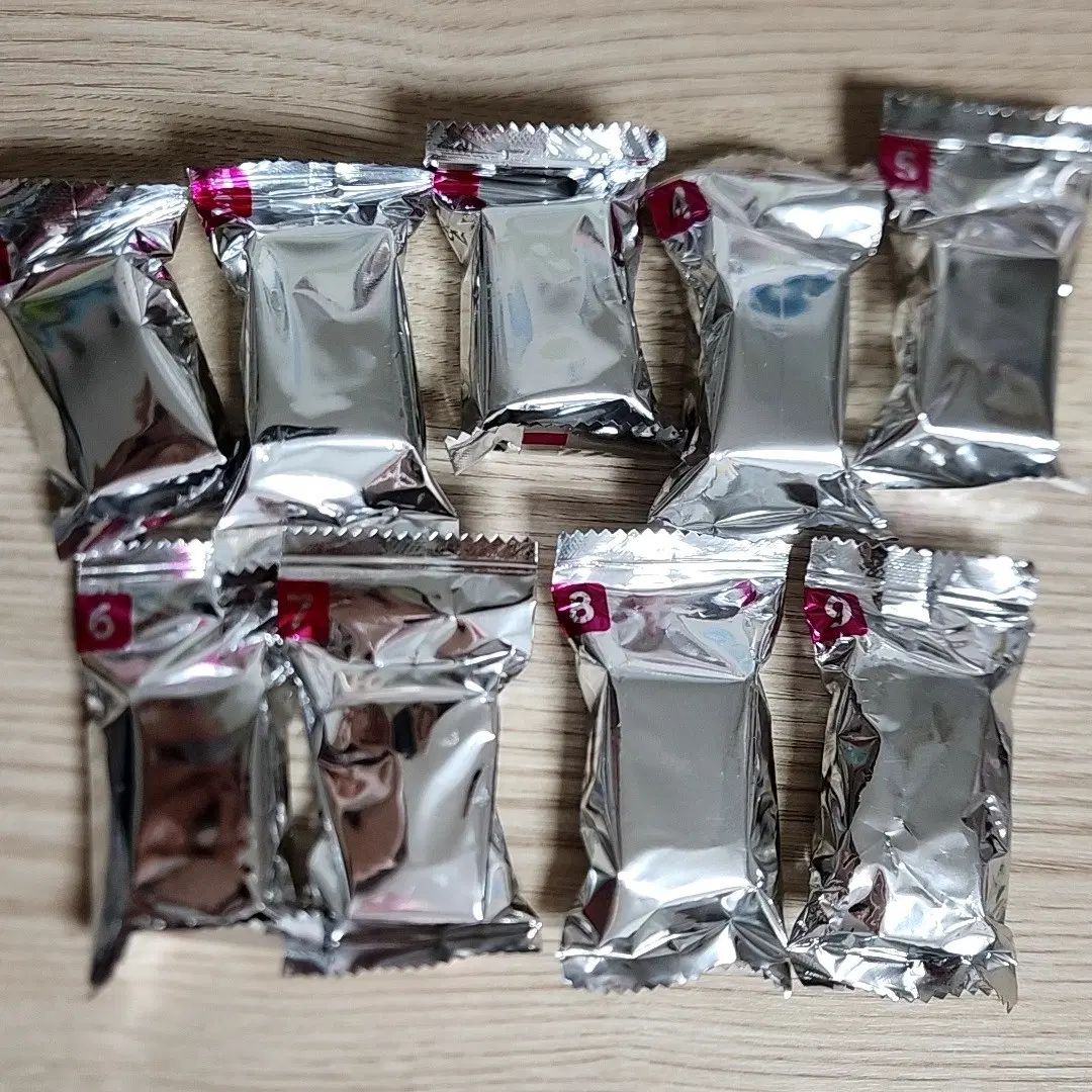 ちいかわ チョコ ボックス 9種 フルセット