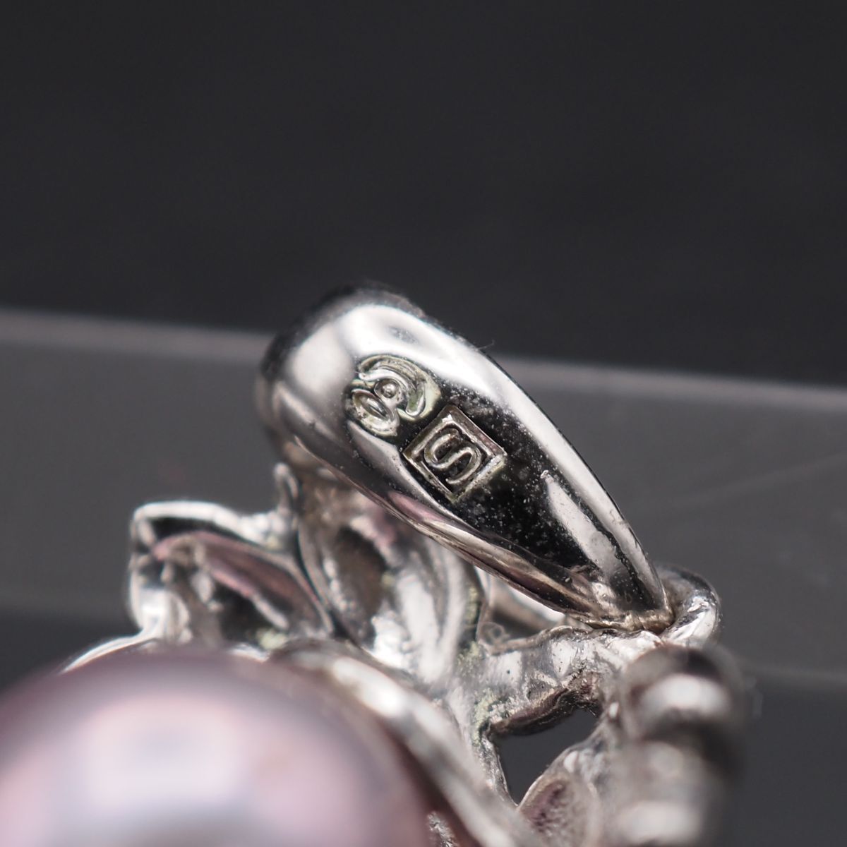 F519 タサキ 田崎 TASAKI 淡水真珠 パール S刻印 ペンダント トップ パープル系カラー デザイン シルバー チャーム ヘッド 6月誕生石