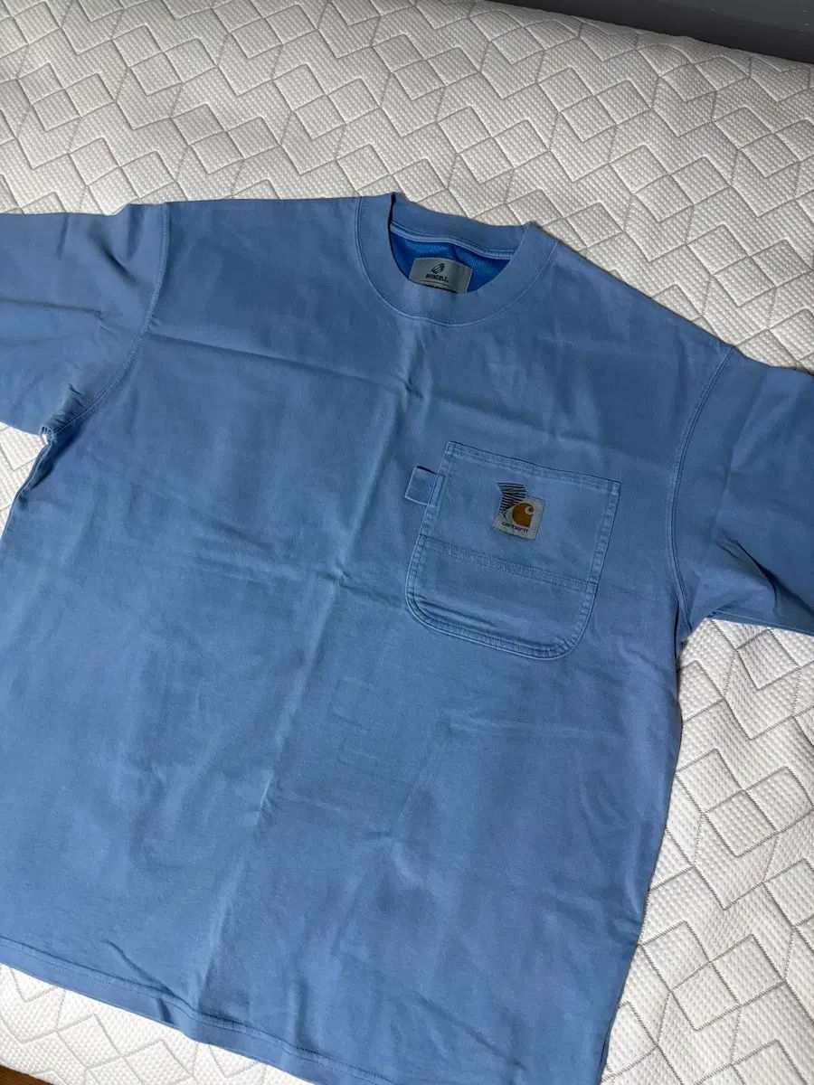 カーハート WIP INVOCIBLE コラボ 半袖 Tシャツ